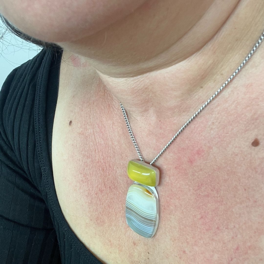 Colgante ágata y cornalina flor de la vida (20)