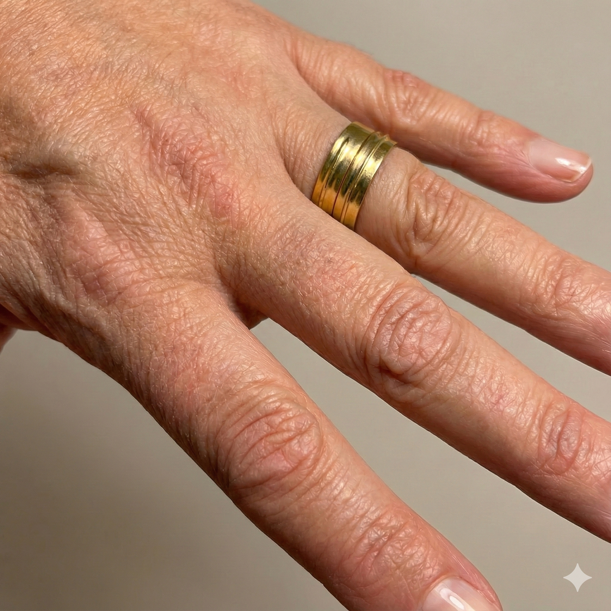 anillo merecedora baño en oro