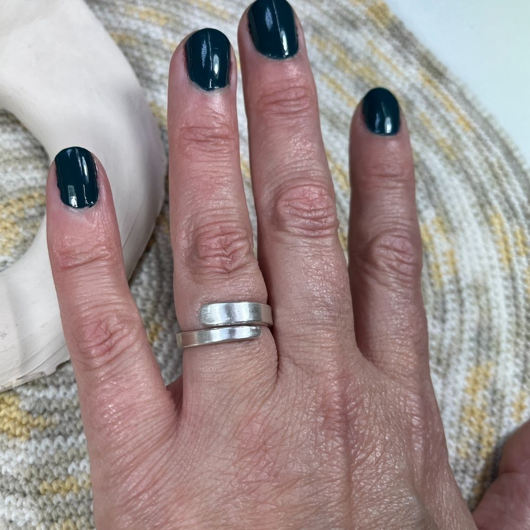 Anillo ajustable de plata Durga (2)