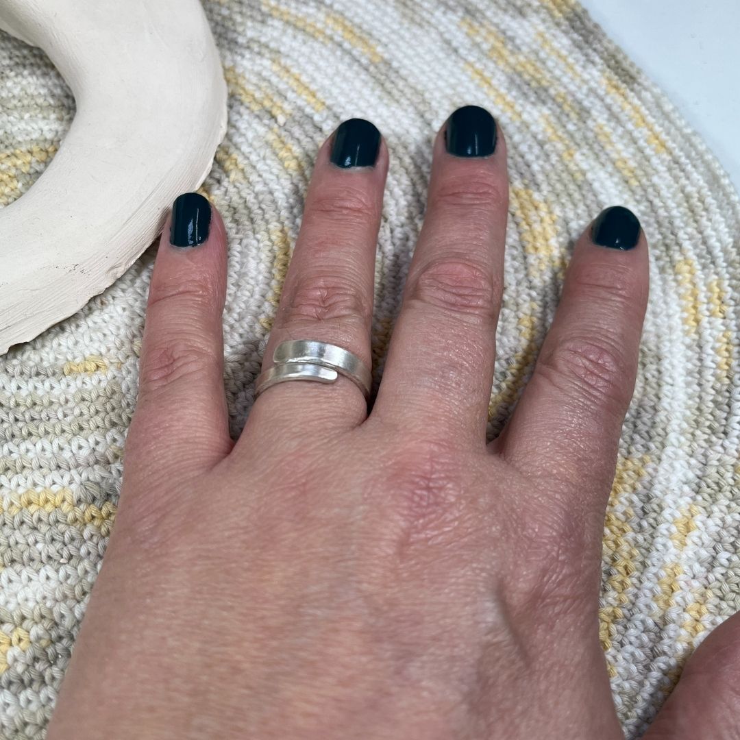 Anillo ajustable de plata Durga (4)