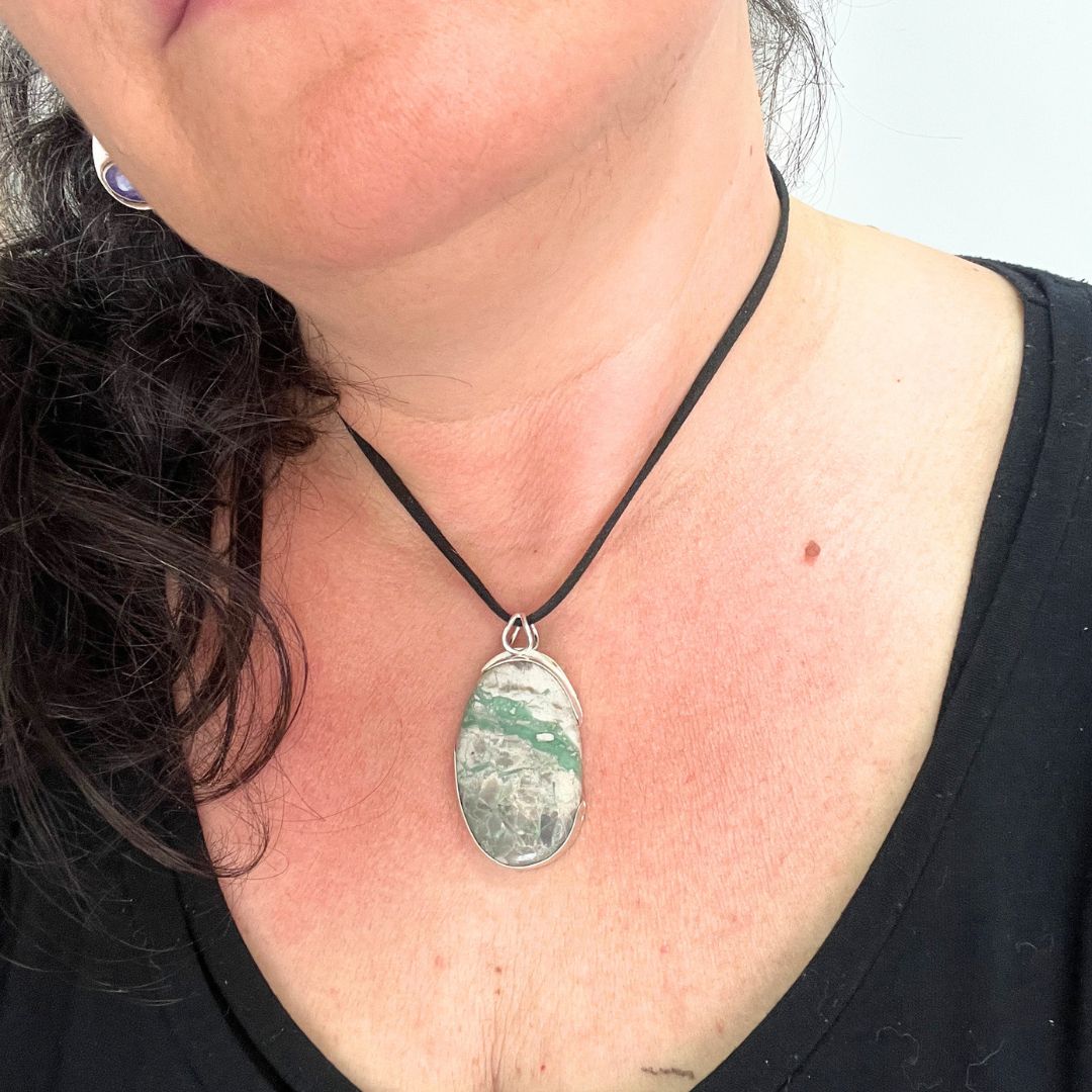 Colgante Nerthus variscita (3)